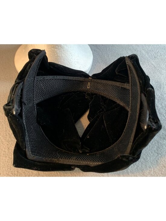Vintage Black Velvet Womens Pillbox Hat With Layered Pleats Classic Chic Ladies main image 4